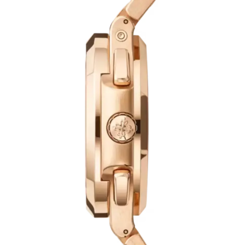 Patek Philippe Nautilus Ref. 5990/1R‑001 - Image 9