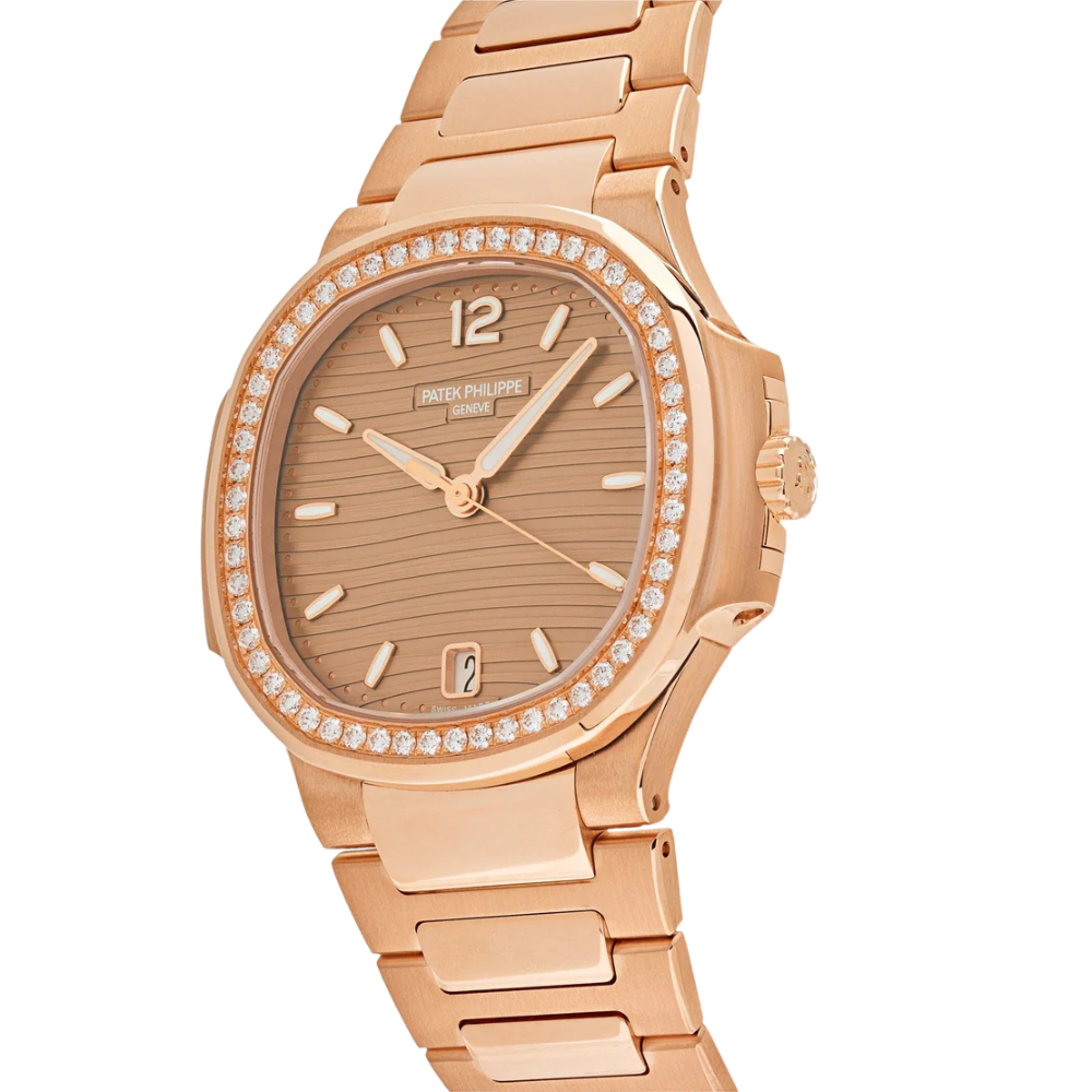 Patek Philippe Nautilus 7118/1200R-010 (2025) - Image 4